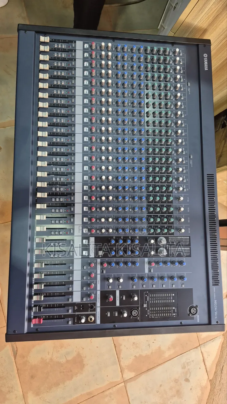 Yamaha Mg24 Mixer