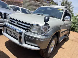 Toyota Land Cruiser Prado 3.0 TD 1997 Beige