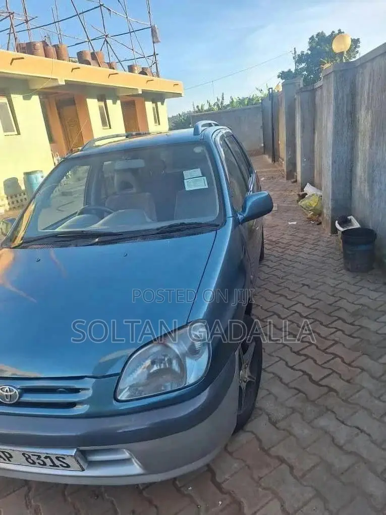 Toyota Raum 1.5 FWD 1998 Green