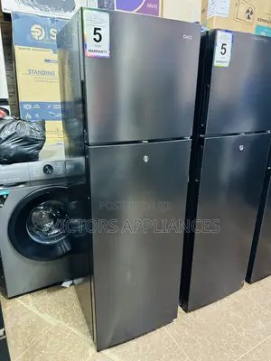 Chiq 220l Double Door Refrigerator Black