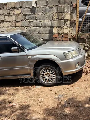 Subaru Forester Automatic 2005 Silver
