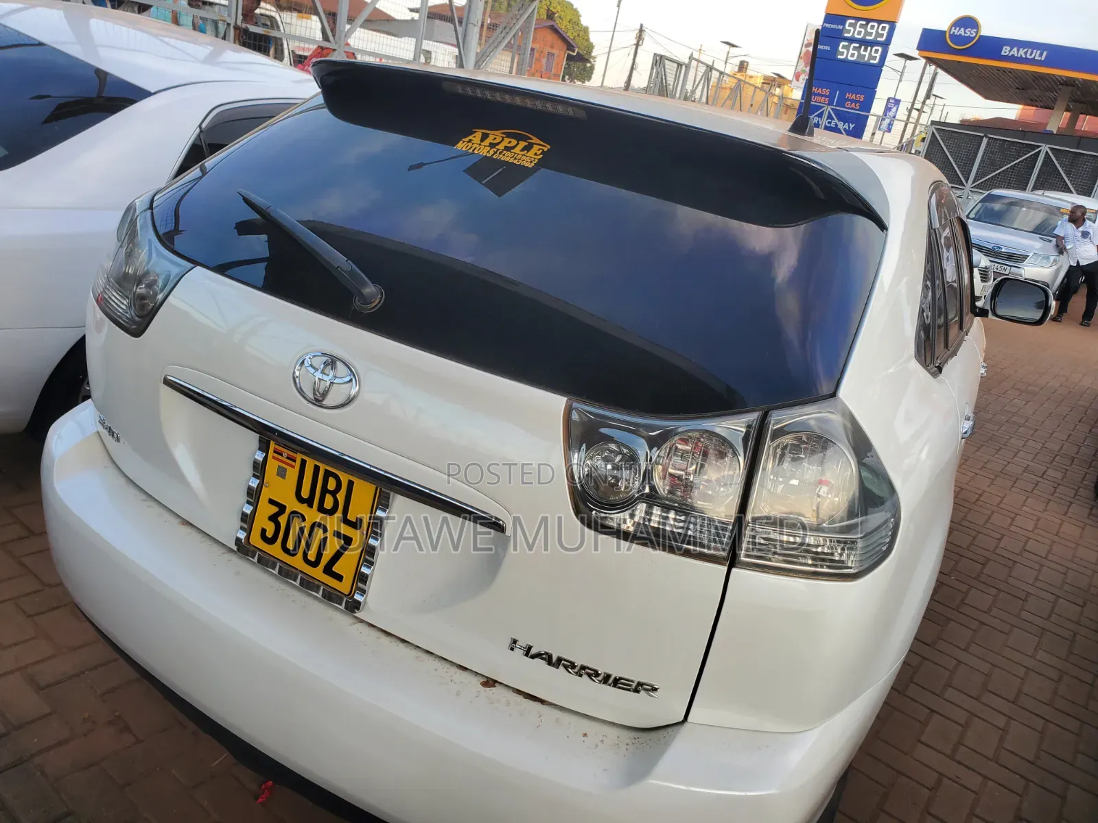 Toyota Harrier 2009 White