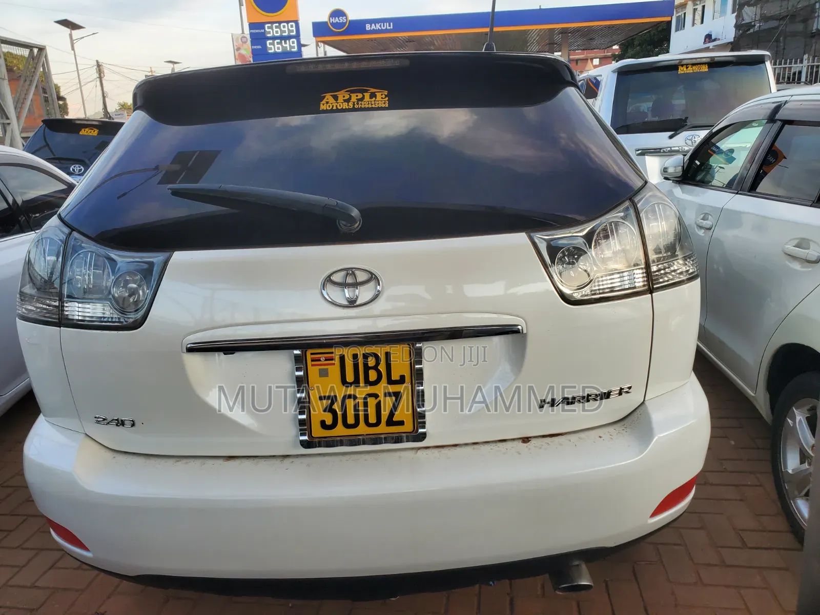 Toyota Harrier 2009 White