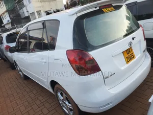 Toyota Corolla Spacio 2005 White