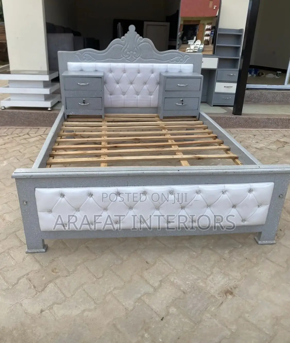 5by6 Royal Taft Bed