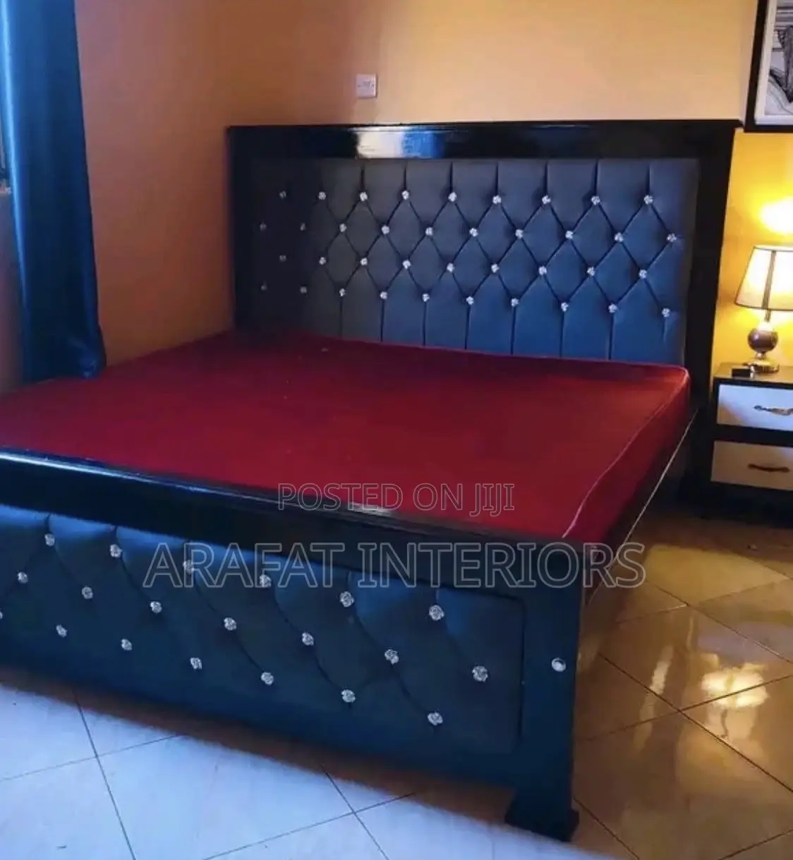 5by6 Midnight Tuft Bed