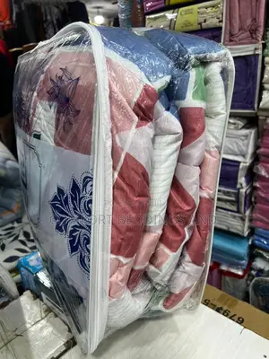 4 Pieces Bedcover Maroon 4*6