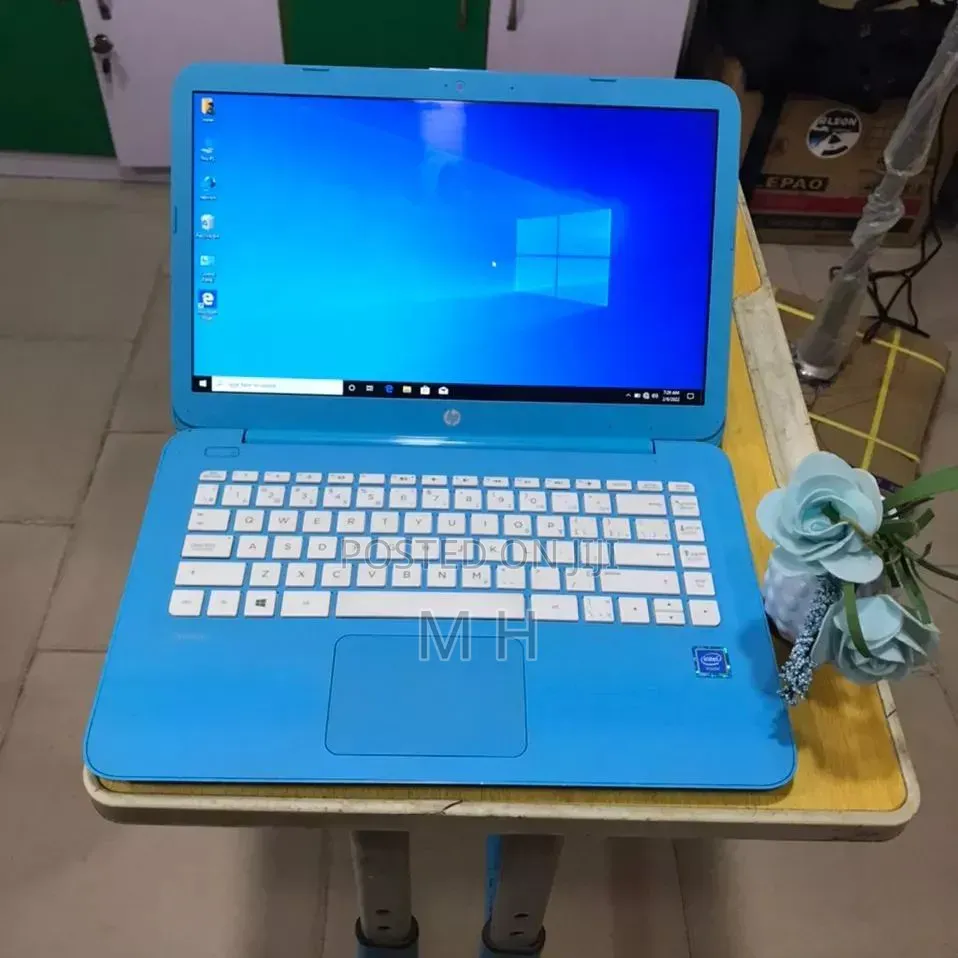 Laptop HP Stream 14 4GB Intel Celeron SSD 60GB