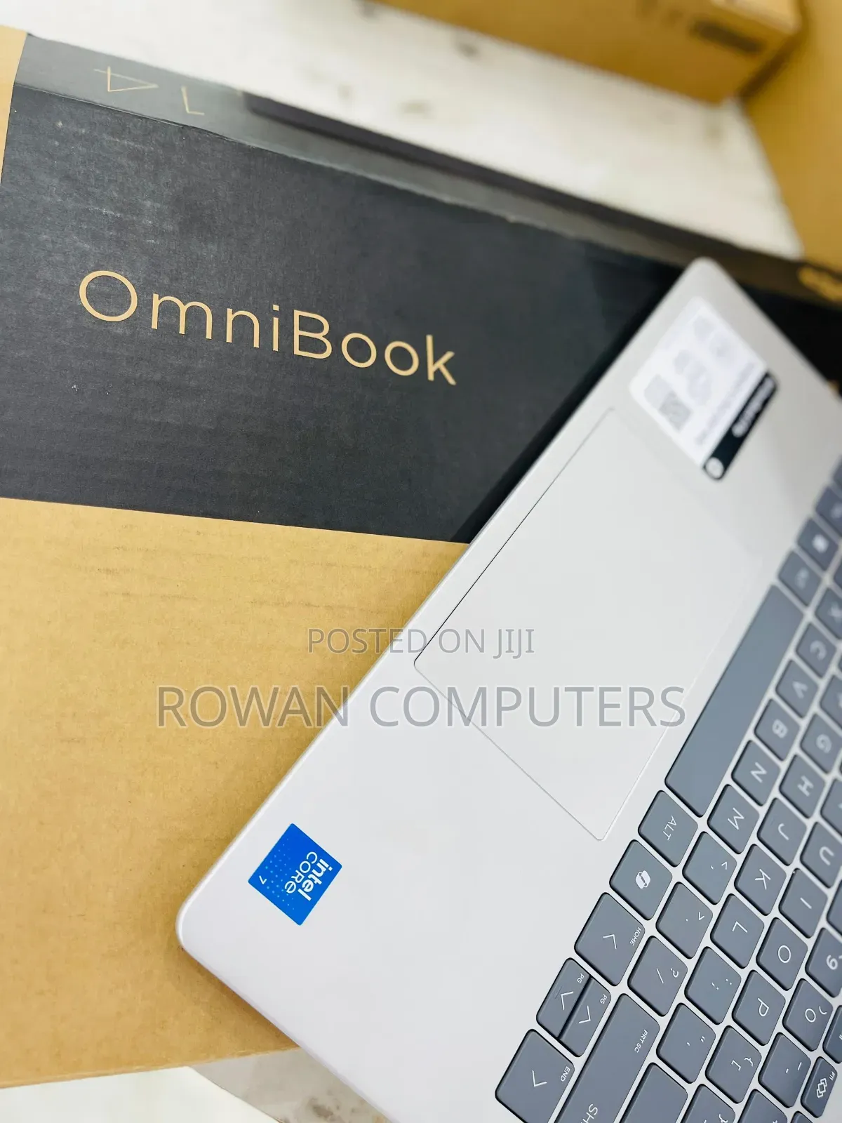 New Laptop HP OmniBook 5 Flip 16GB Intel Core i5 SSD 512GB