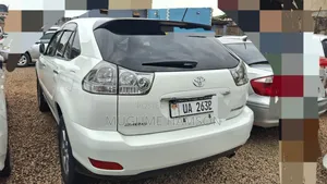 Toyota Harrier 2.4 2012 White