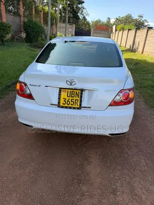 Toyota Mark X 2.5 AWD 2009 Off white