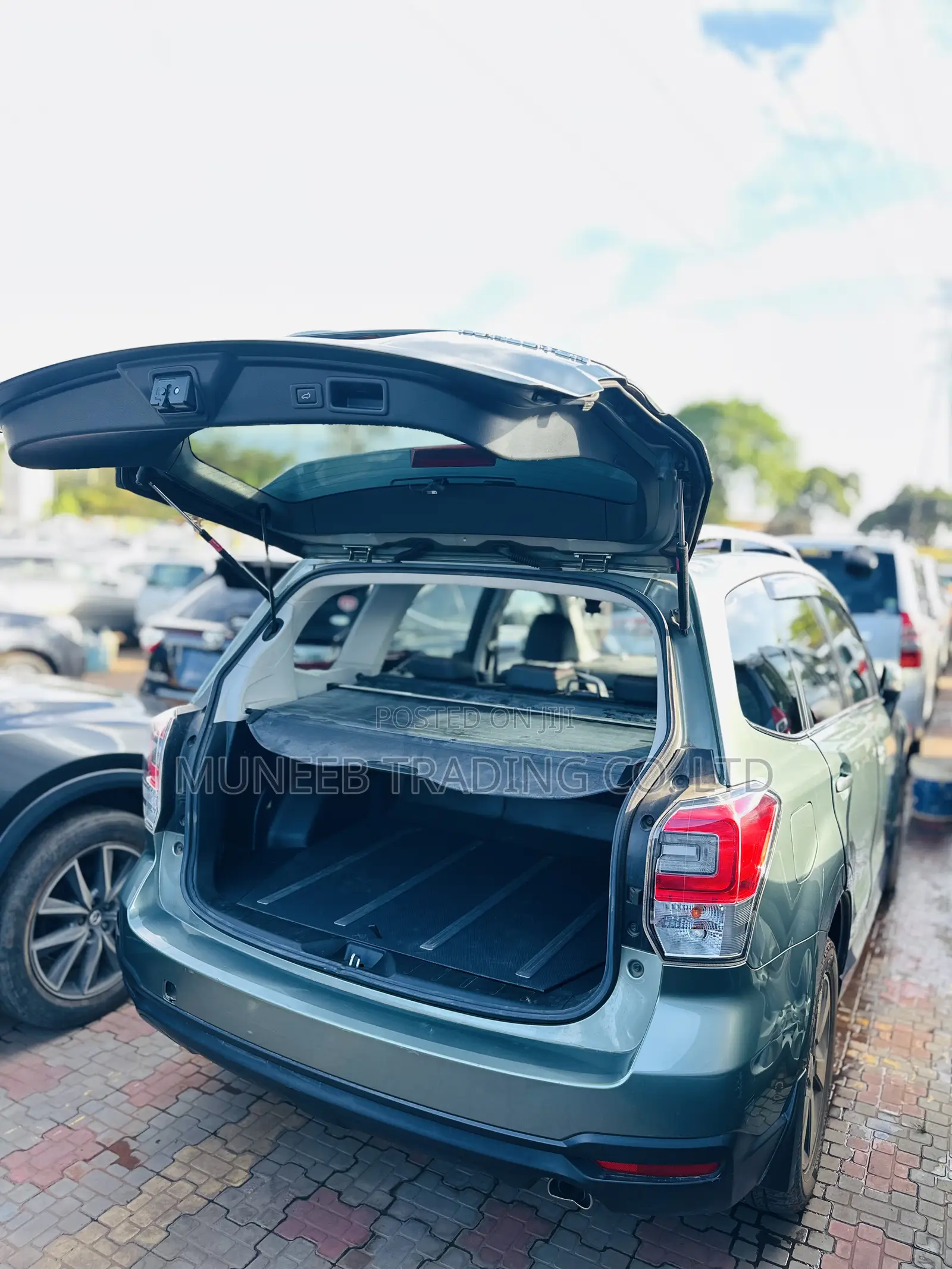 Subaru Forester 2.5i AWD 2017 Green