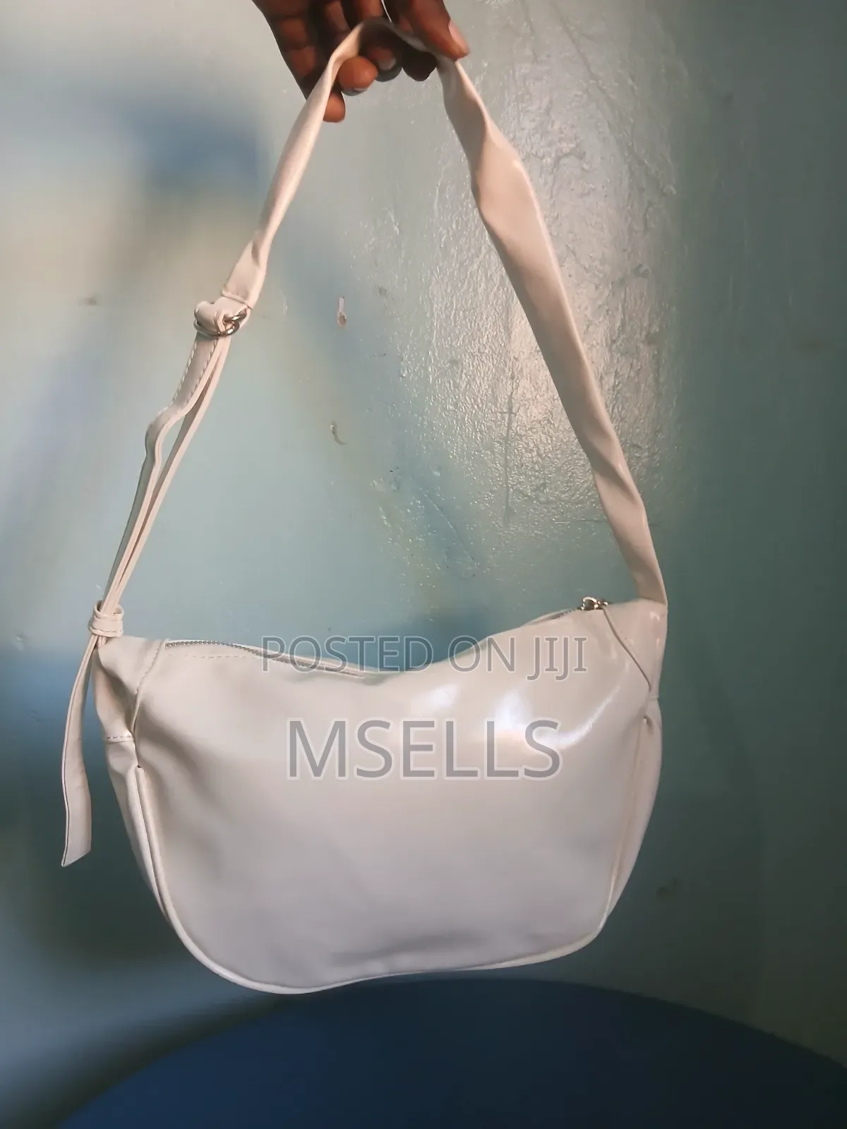 Shoulder Bag (Cream)