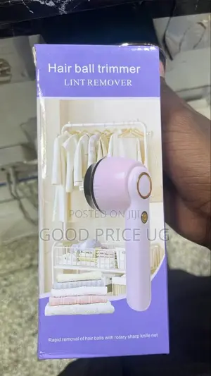 Portable Electric Fabric Shaver and Lint Remover