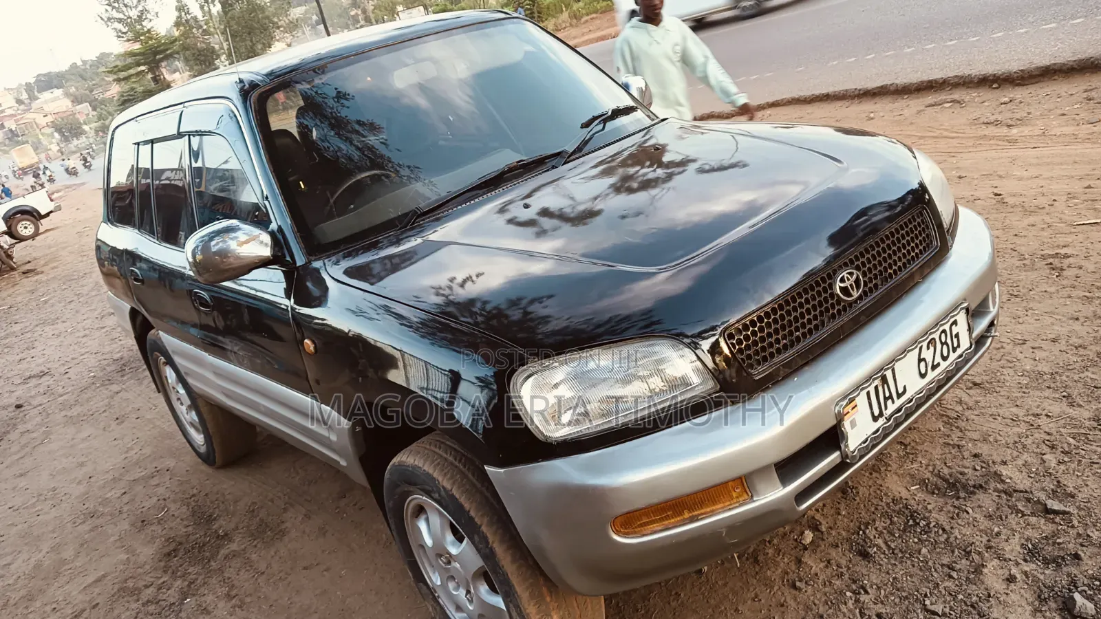 Toyota RAV4 1999 Black