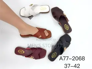 Ladies Classic Open Flats Sandals