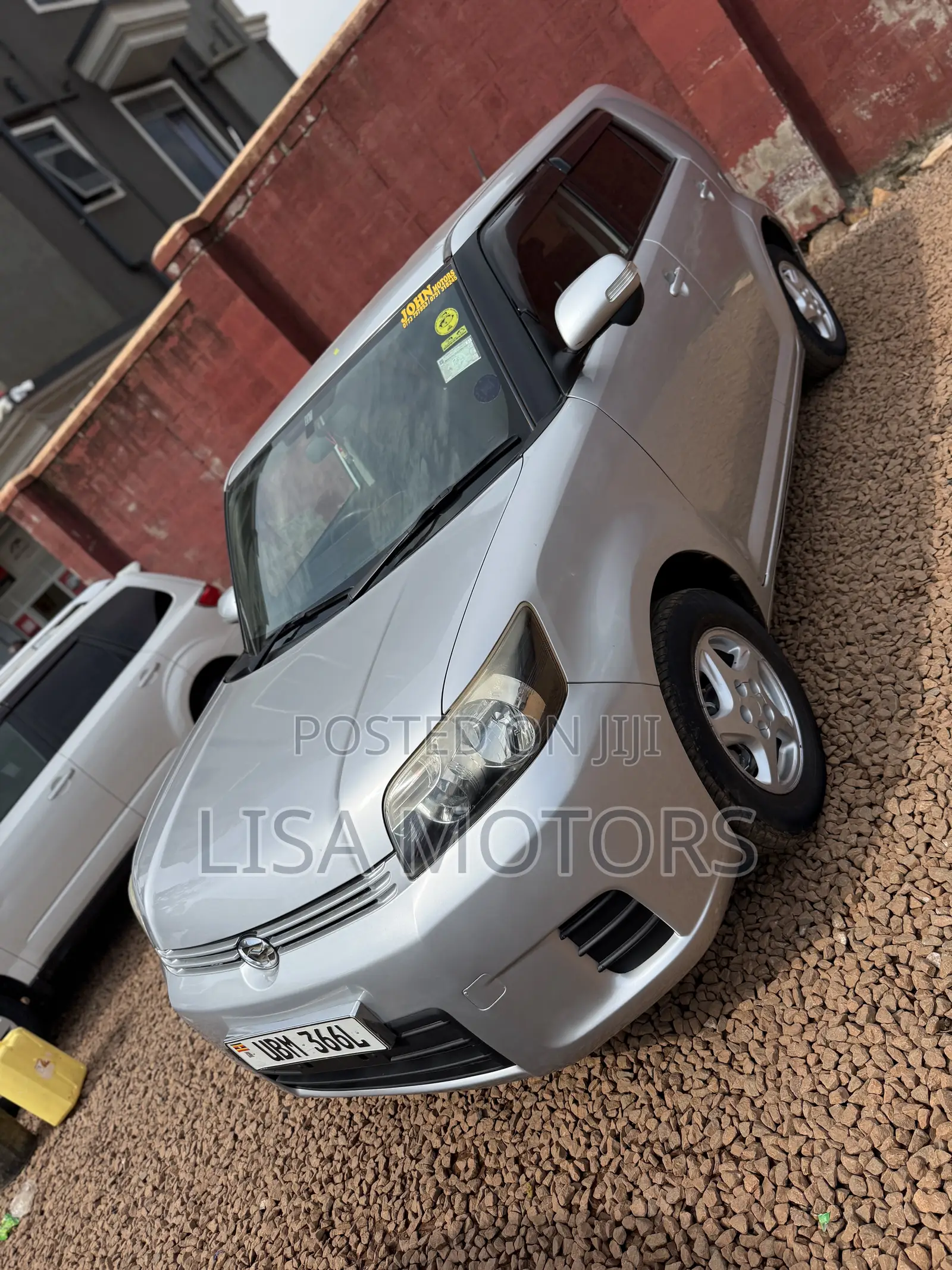 Toyota Corolla Rumion Hatchback 1.5 FWD 2008 Silver
