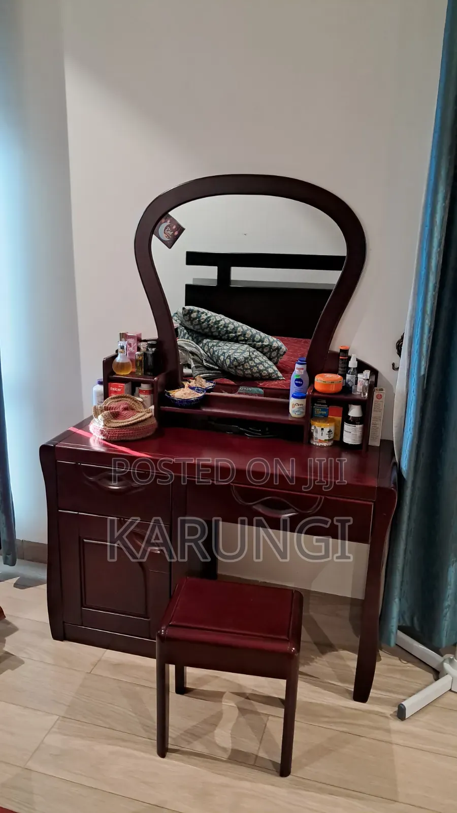 Dressing Mirror Table