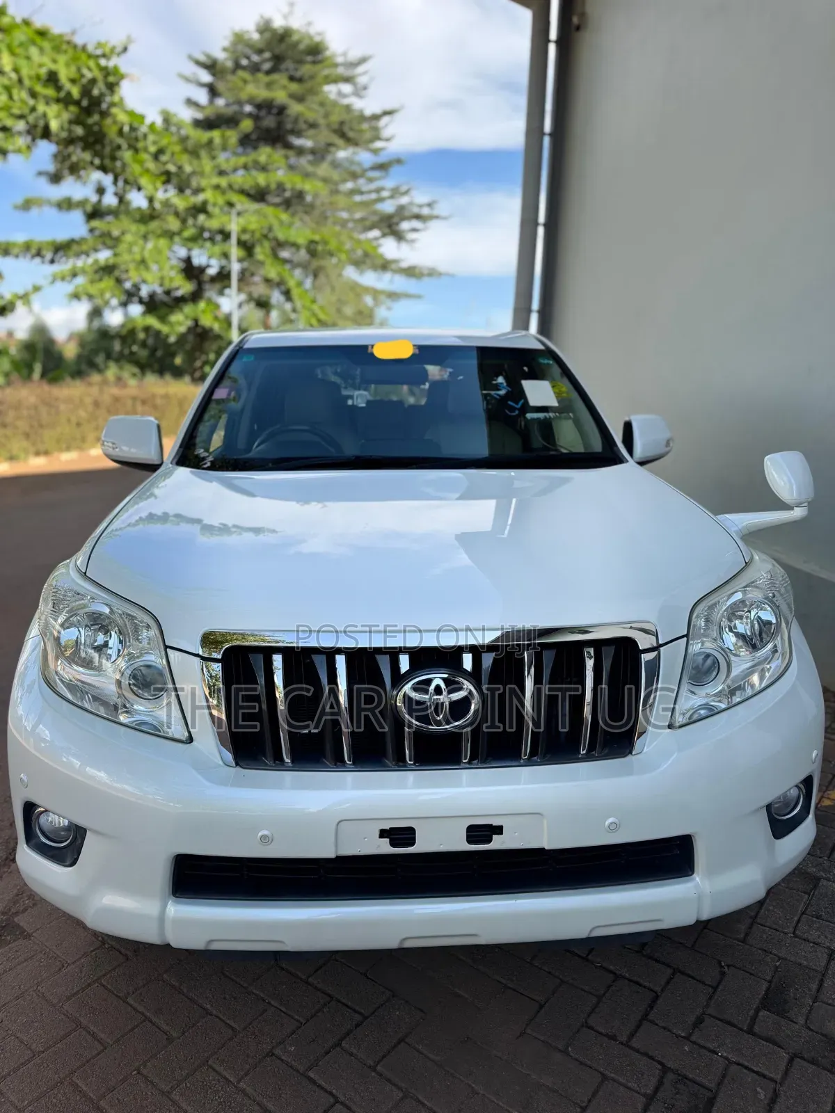 Toyota Land Cruiser Prado 2013 White