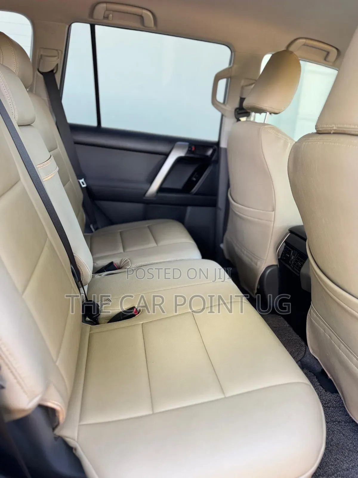 Toyota Land Cruiser Prado 2013 White