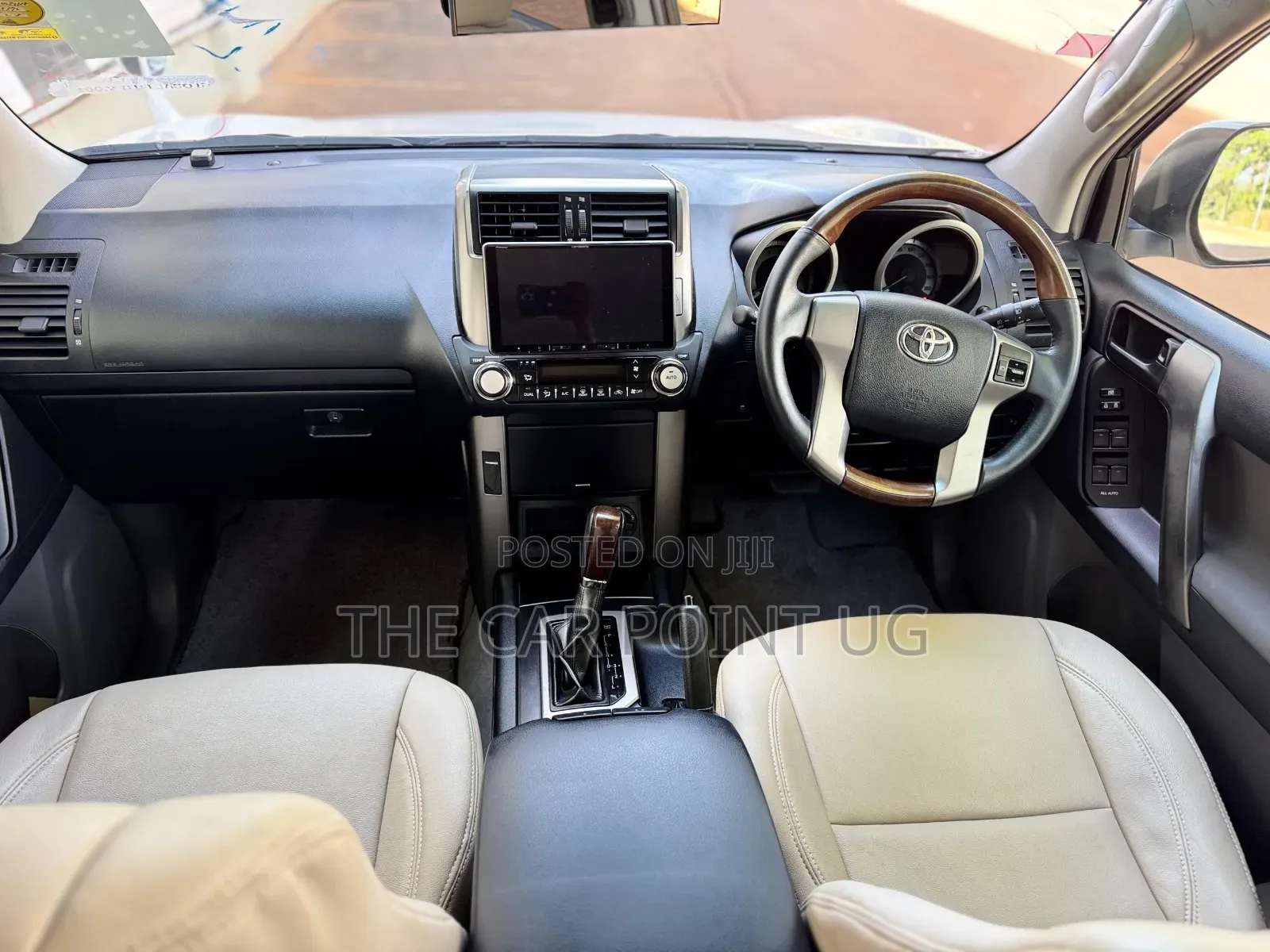 Toyota Land Cruiser Prado 2013 White
