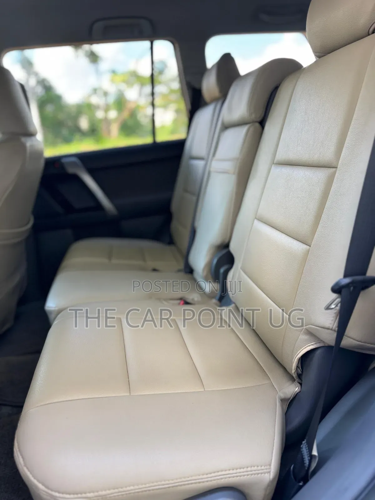 Toyota Land Cruiser Prado 2013 White