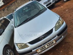 Toyota Corolla Spacio 2003 Silver
