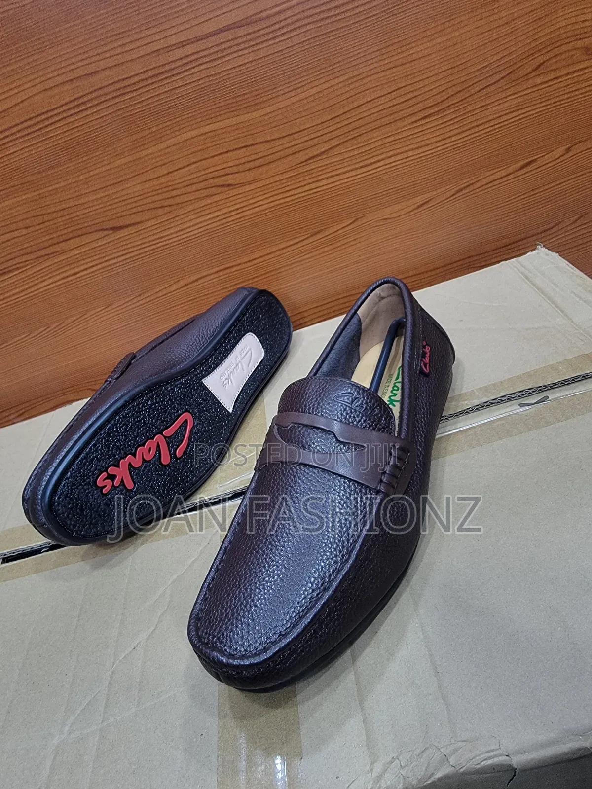 Clarks Men's Slipon Mocassins _Coffee