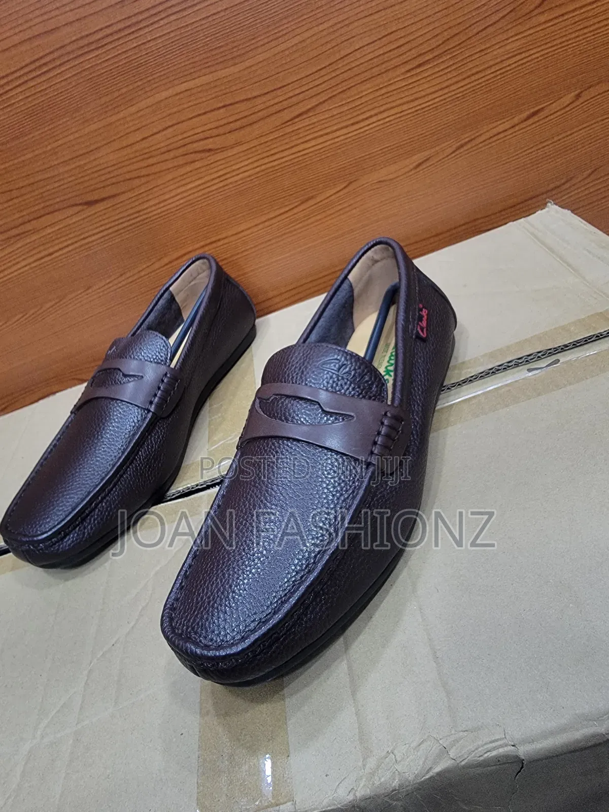 Clarks Men's Slipon Mocassins _Coffee