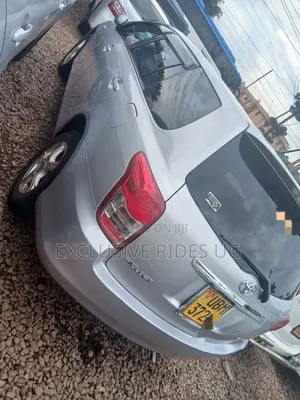 Toyota Corolla Fielder 1.5 Petrol AWD 2010 Silver