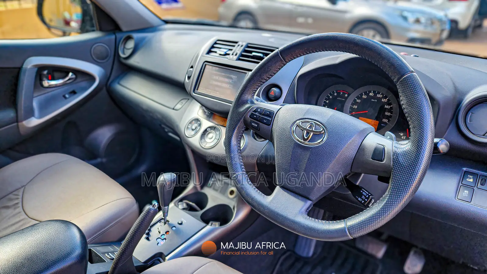 Toyota Vanguard 2011 Black