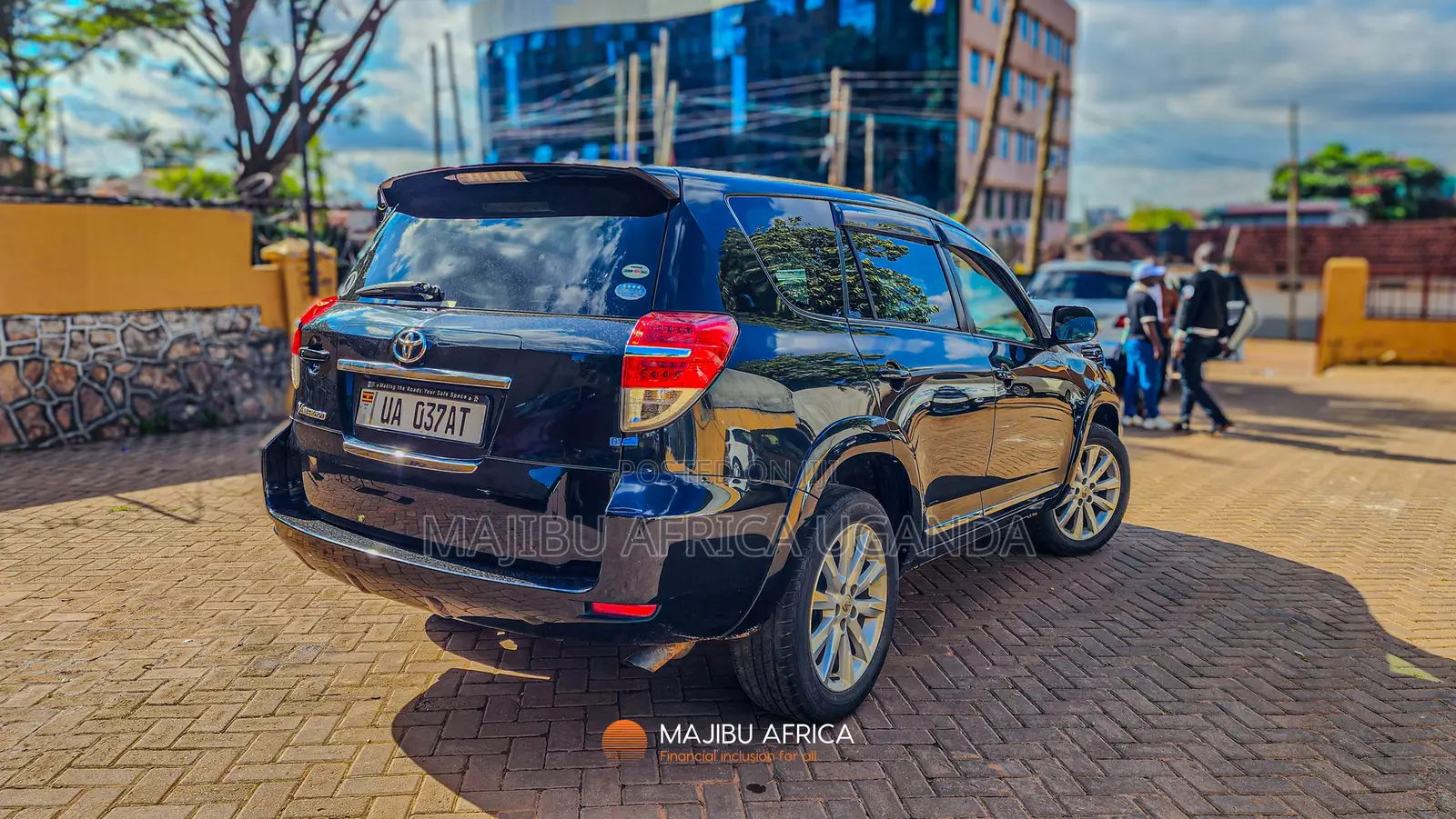Toyota Vanguard 2011 Black