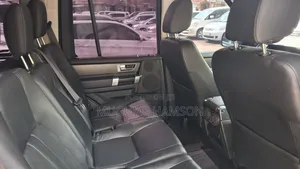 Land Rover Discovery 2014 Gray