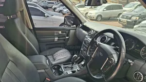 Land Rover Discovery 2014 Gray