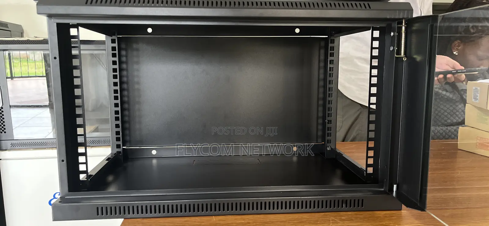 Rack Network Cabinet 6u