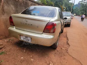 Toyota Platz 2001 Green