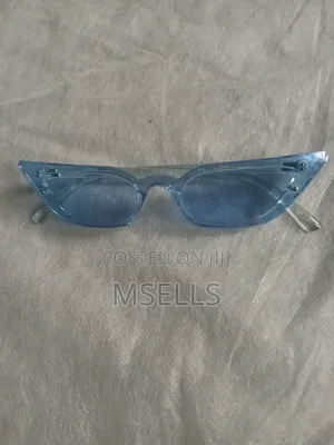 Cat-eye Sunglasses