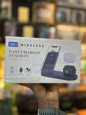 3-in-1 Fast Wireless Charging Station S600