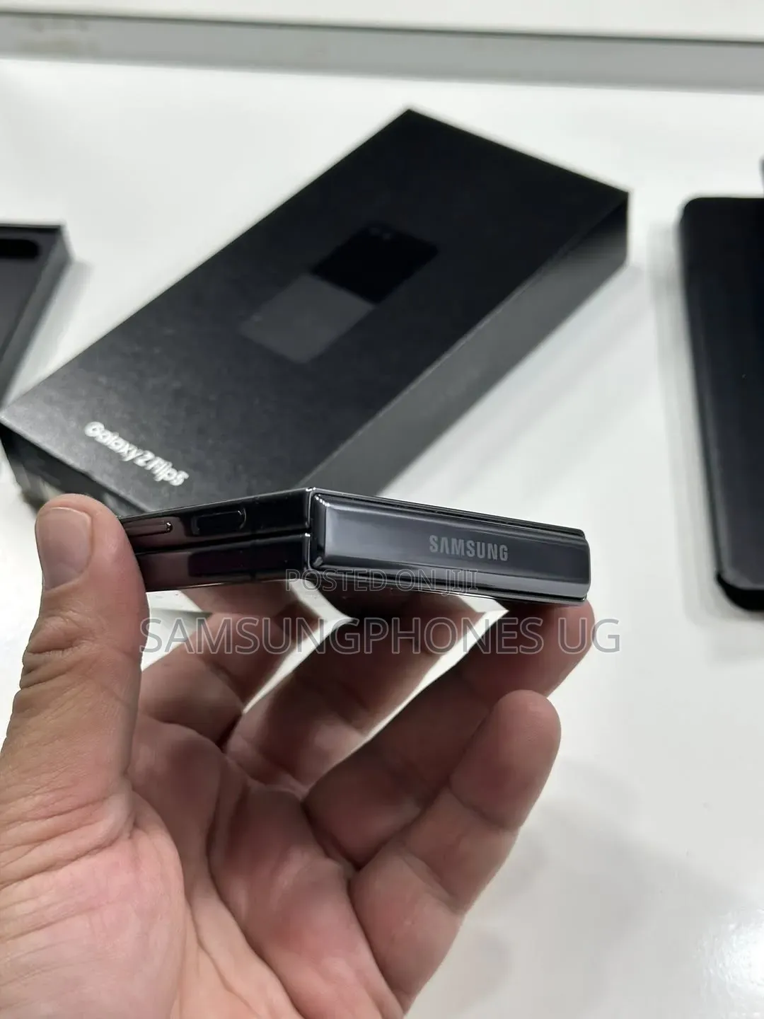 New Samsung Galaxy Z Flip5 512 GB Black