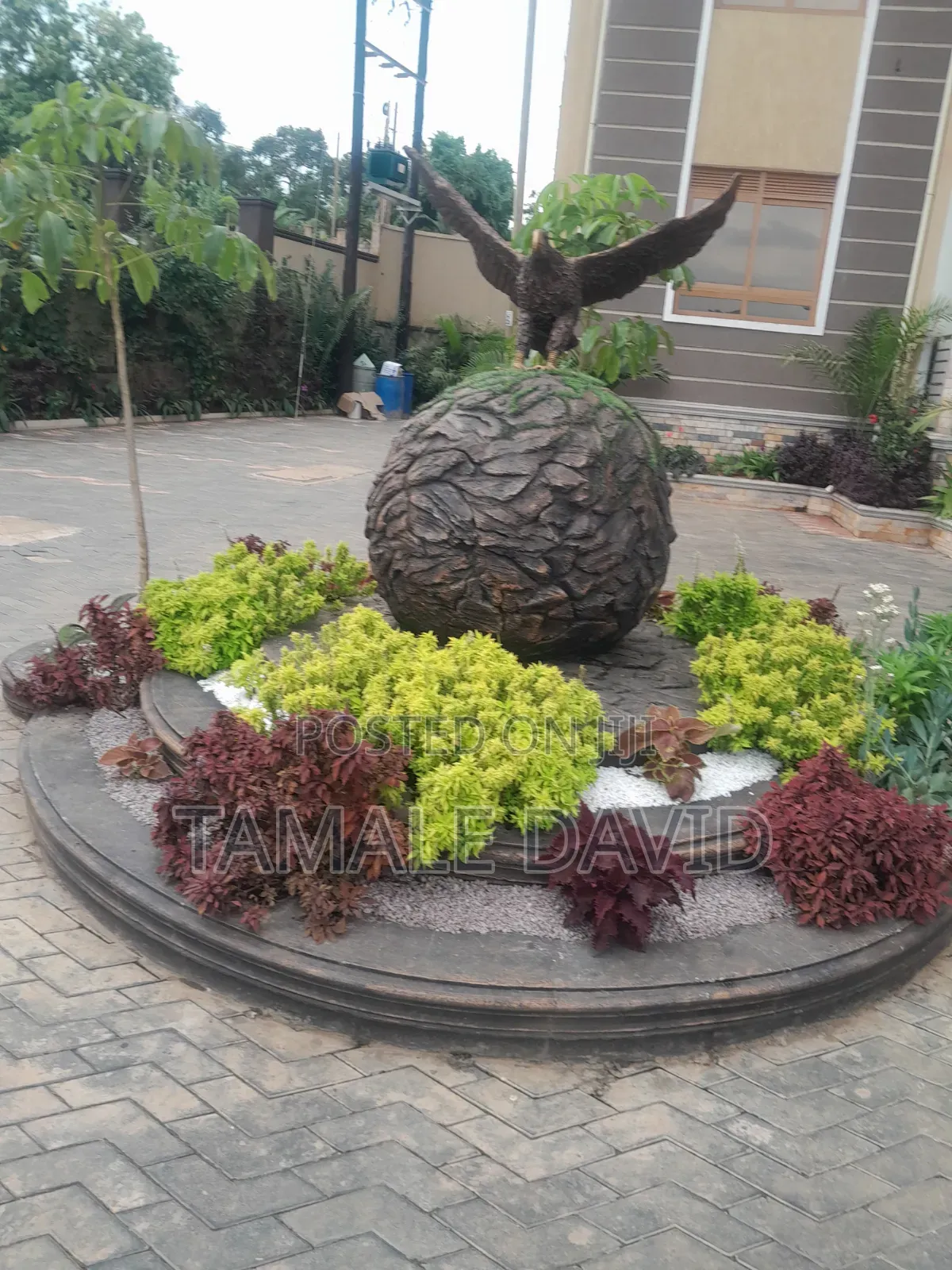 1bdrm Apartment in Kira for rent