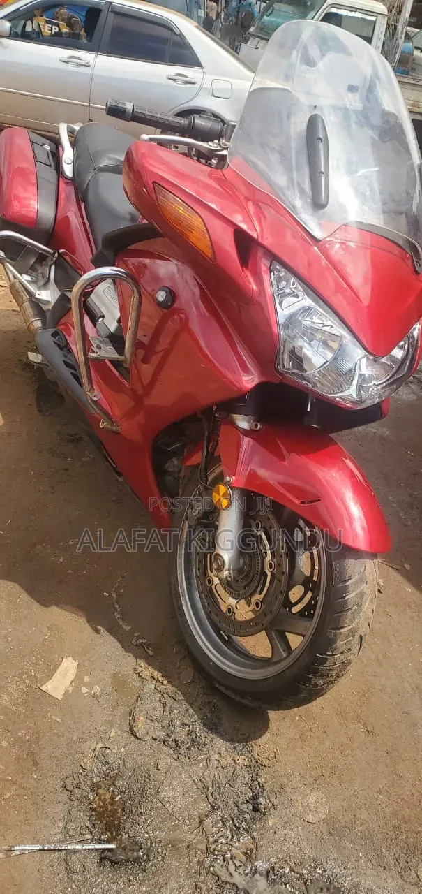 Honda CBR 2017 Red