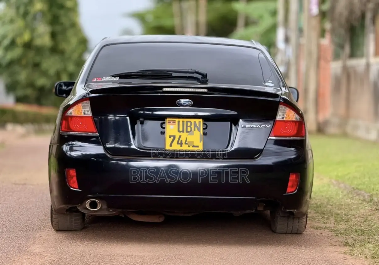 Subaru Legacy 2.0D Sedan 2010 Black