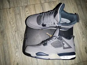 Nike Air Jordan 4 Retro "Cave Stone"
