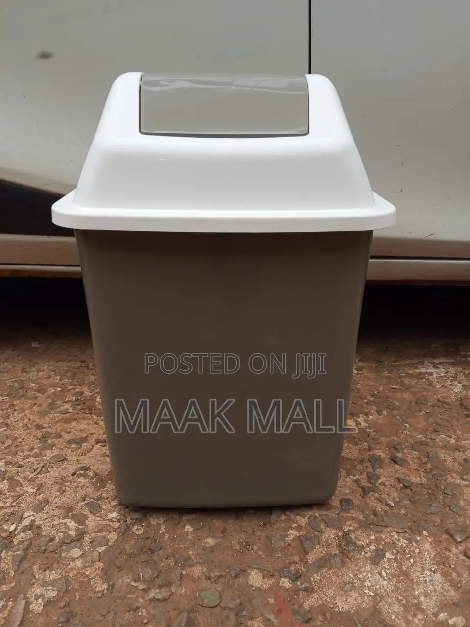 Plastic Swing Dustbin 50l