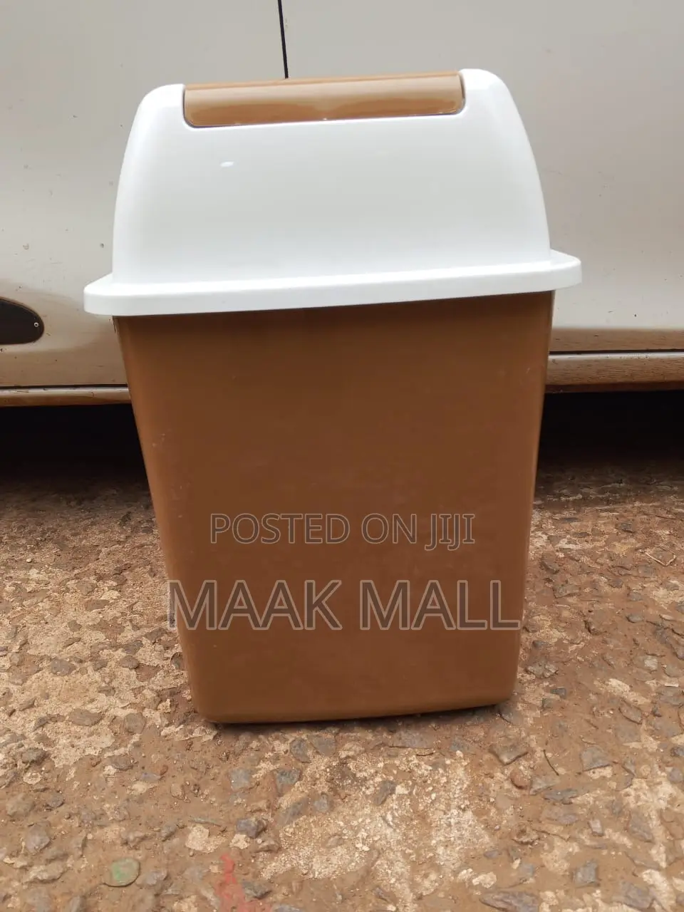 Plastic Swing Dustbin 50l