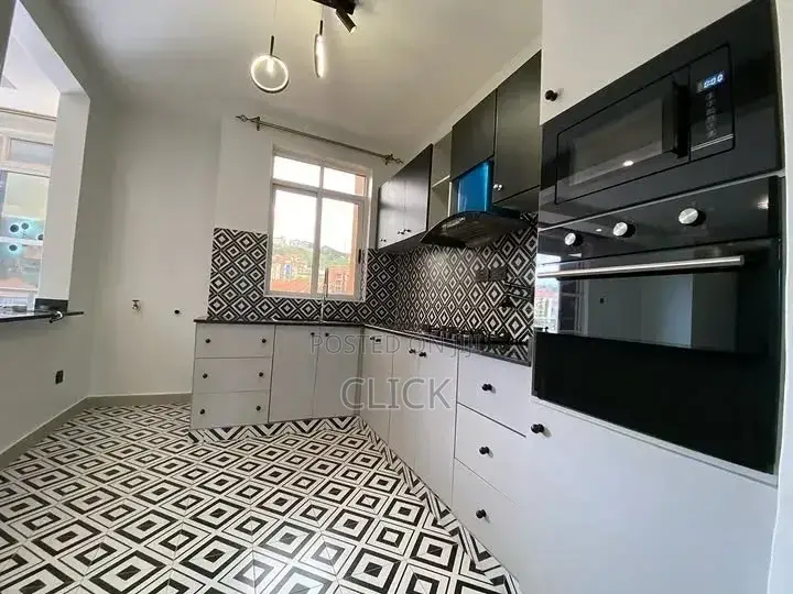 3bdrm Apartment in Muyenga, Makindye for rent