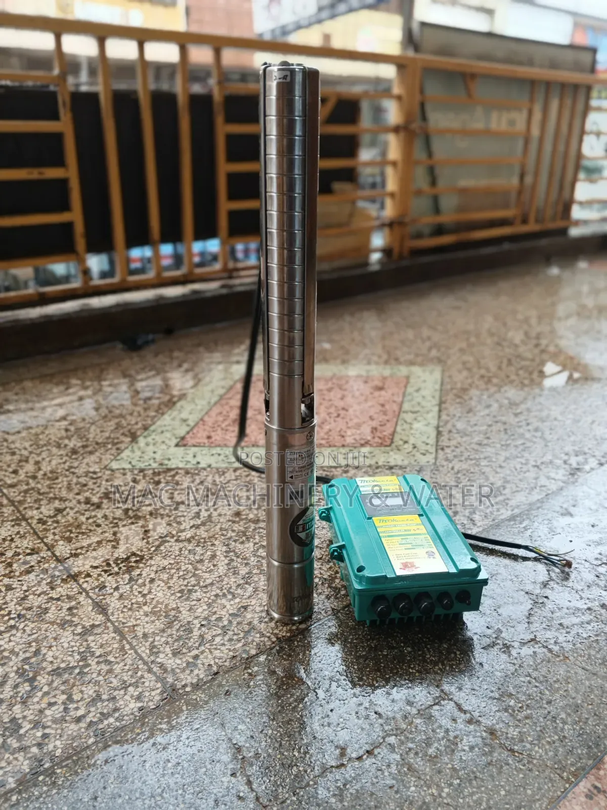 Hybrid Ac Dc Submersible Water Pump 120meters / 400 Feets