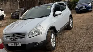 Nissan Dualis 2012 Silver