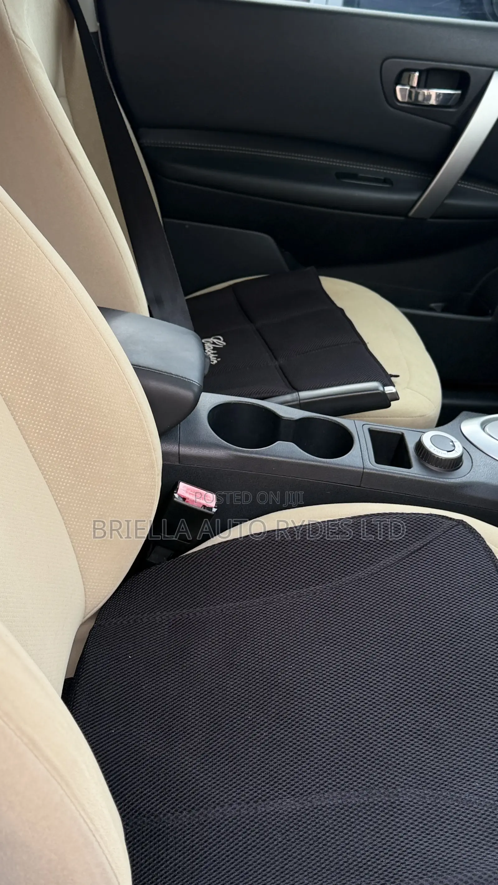 Nissan Dualis 2012 Silver