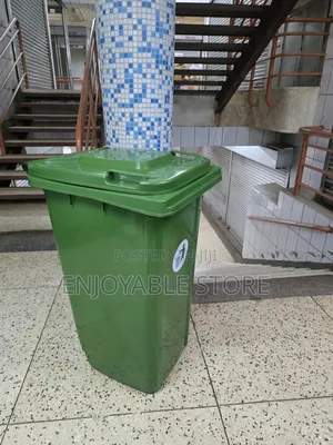 Outdoor Plastic Ddust Bins Plastic Dust Bins 240ltrs